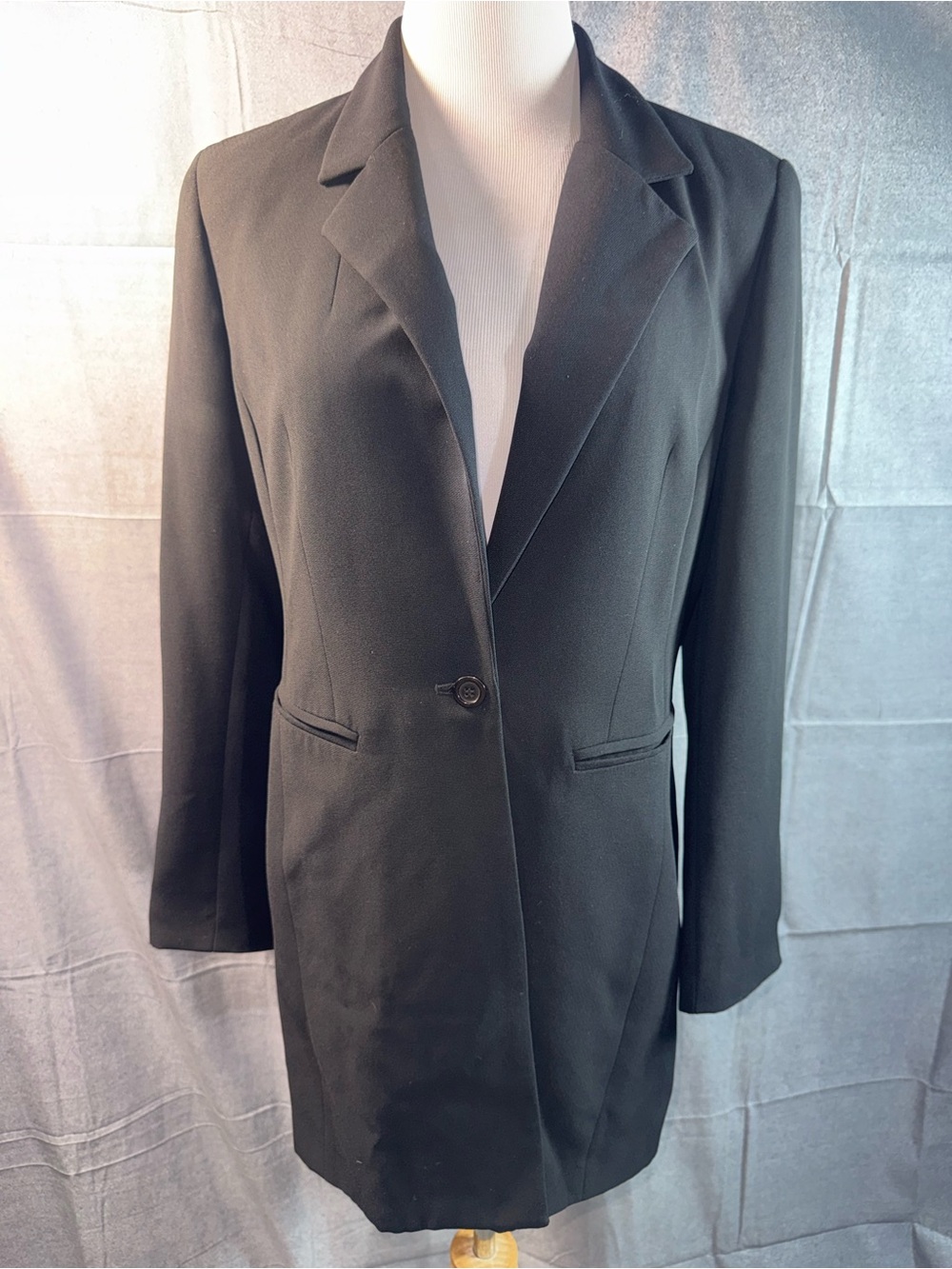 1425-august silk Black Single-Button Long Blazer